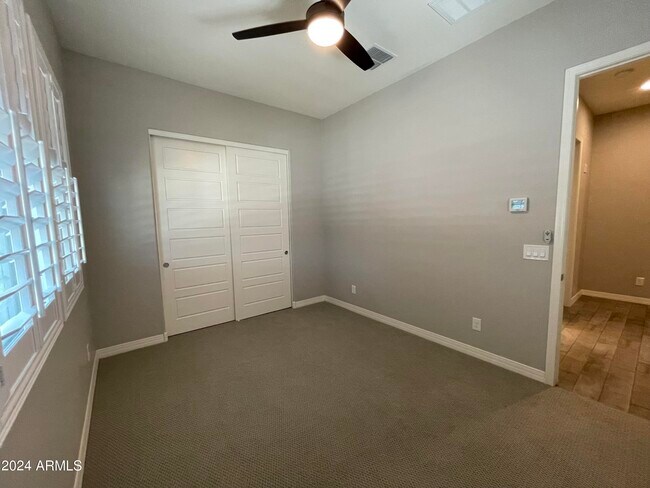 Building Photo - 22834 E Silver Crk Ln