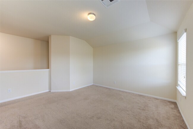 Building Photo - 10907 Woodland Leaf Ln