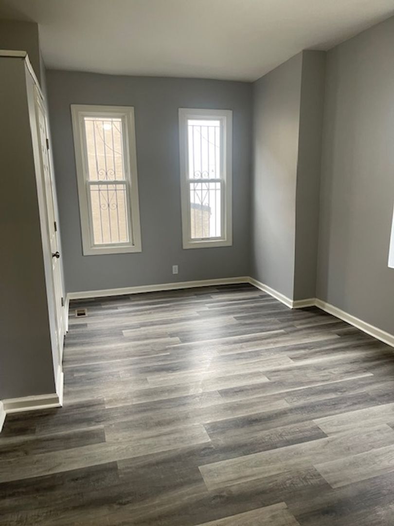 Building Photo - Anika Homes 3 Bedroom