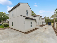 Building Photo - 204 Romero St