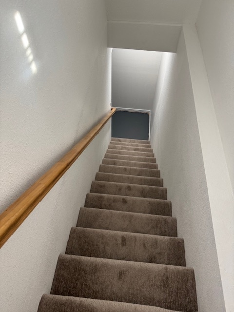 Building Photo - 4498 W 9th Ave