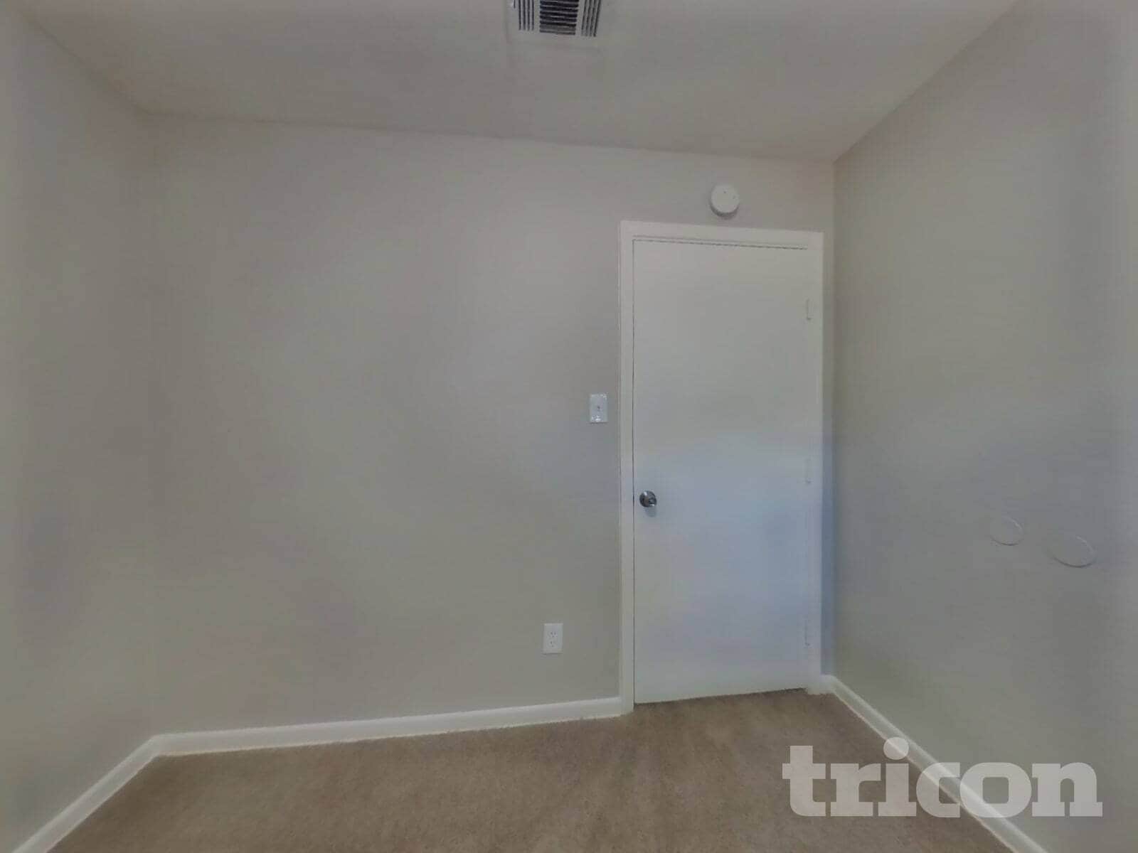 Building Photo - 11054 Spottswood Dr