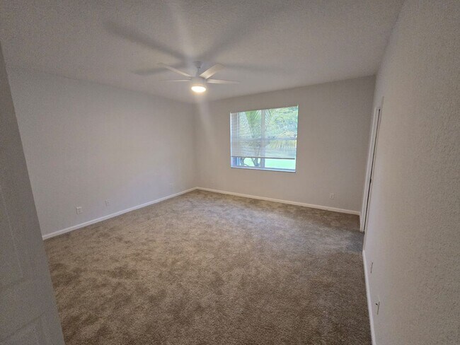 Building Photo - Bright + Spacious Home for Rent in West La...