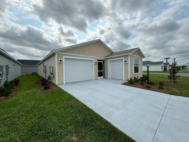 Primary Photo - 7715 Guarino Ln