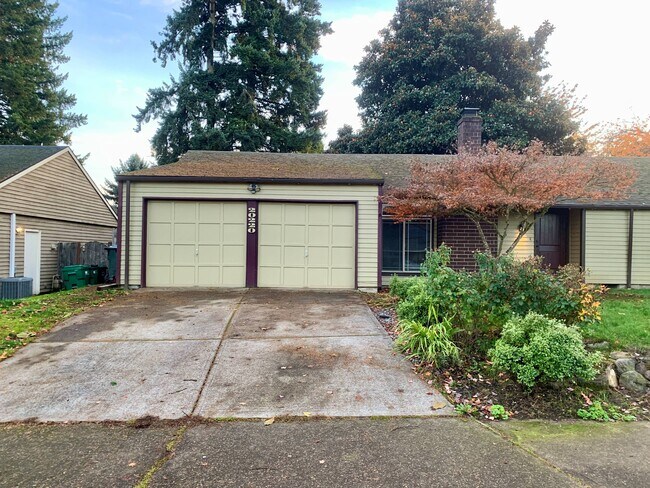 Building Photo - 20220 SW Imperial St