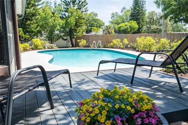 Building Photo - 11438 126th Terrace