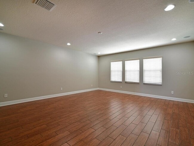 Building Photo - 8031 111th Terrace E