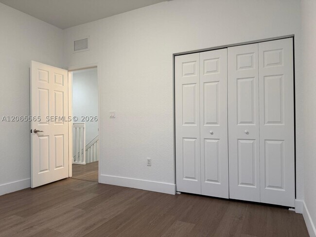 Building Photo - 4017 SW 149th Ct