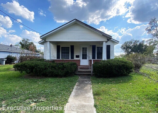 Primary Photo - 2 br, 2 bath House - 315 West Lagrange Street
