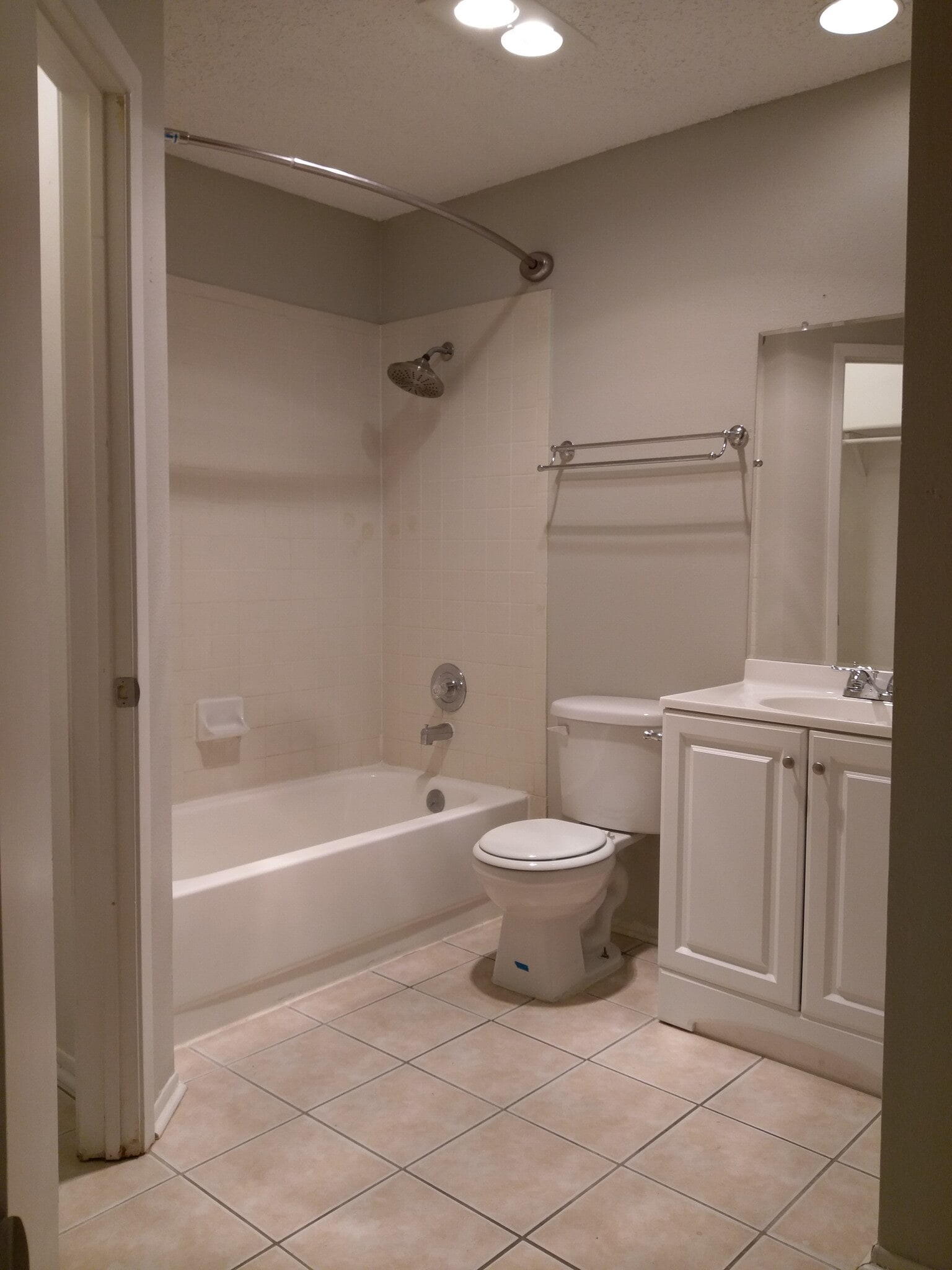 Bathroom 2 - 2524 Corian Glen Dr
