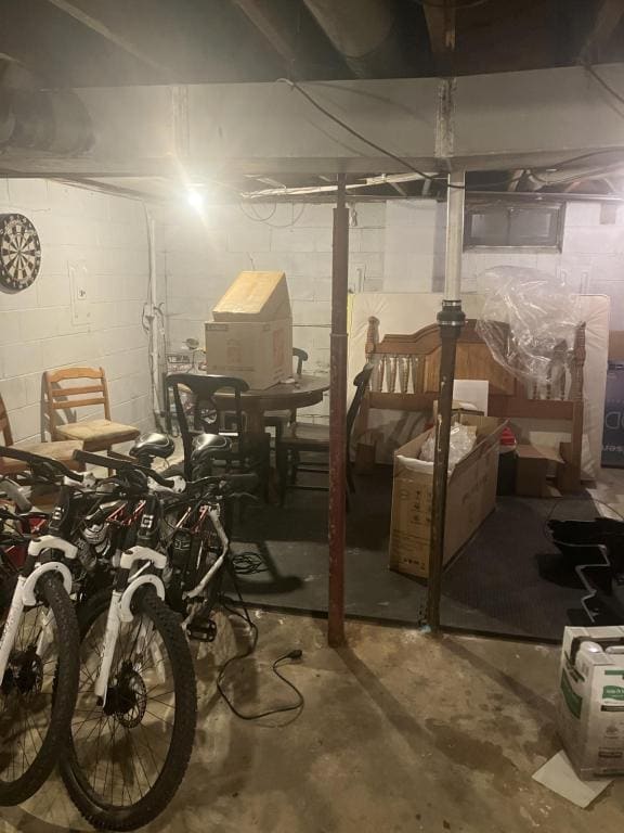 Building Photo - 529 S Jackson St