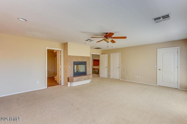 Building Photo - 1705 E Coconino Dr