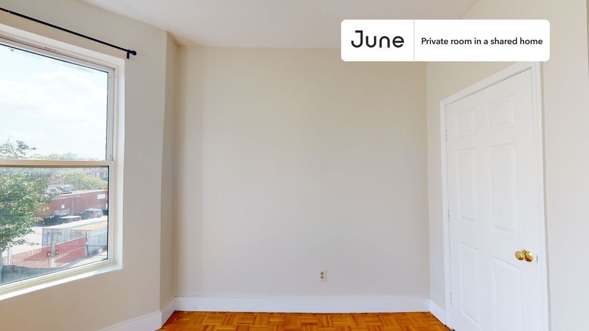 Building Photo - Room in Shared 4 bed/2 bath home