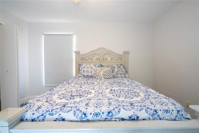 Building Photo - 50989 US-27