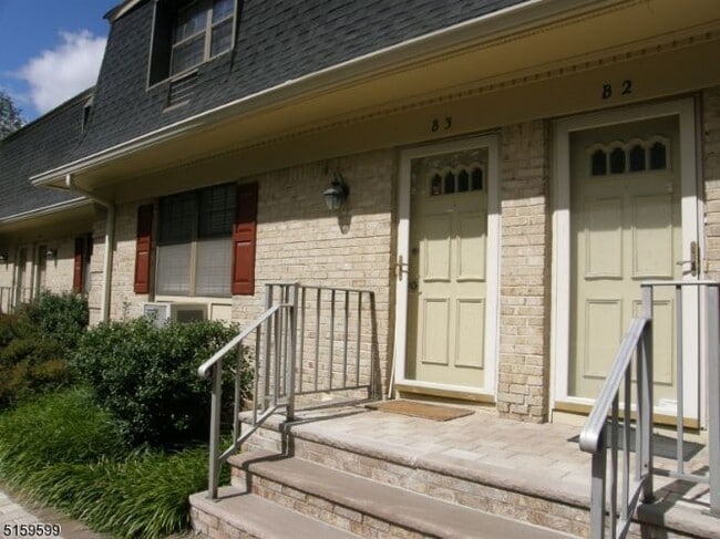 Building Photo - 768 Springfield Ave