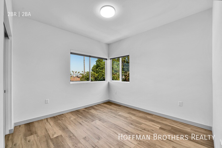 Building Photo - 1240 Magnolia Ave