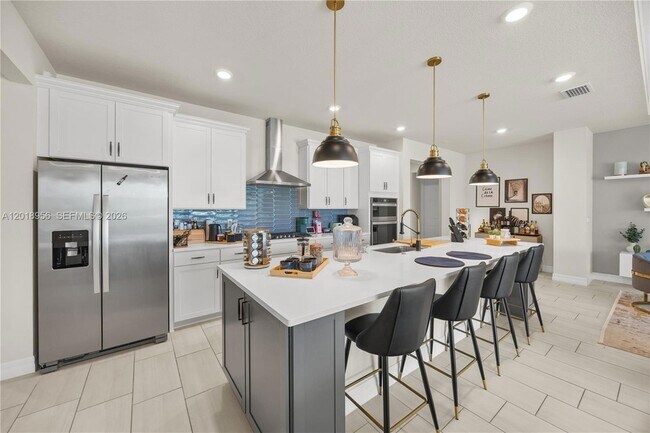 Building Photo - 4549 Pinehurst Trl W