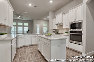 Building Photo - 2123 Bailey Forest