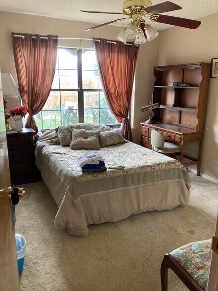 102-B - 1607 City View Dr