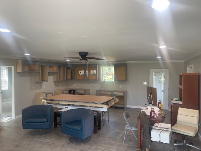 Building Photo - 103 Fox Pond Ln