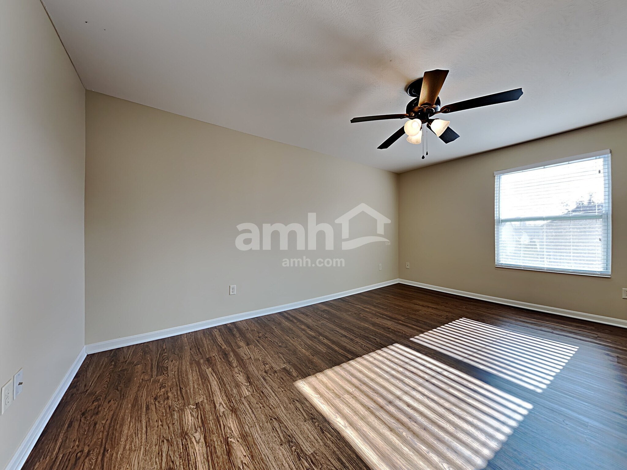 Building Photo - 4319 Hunting Hawk Dr