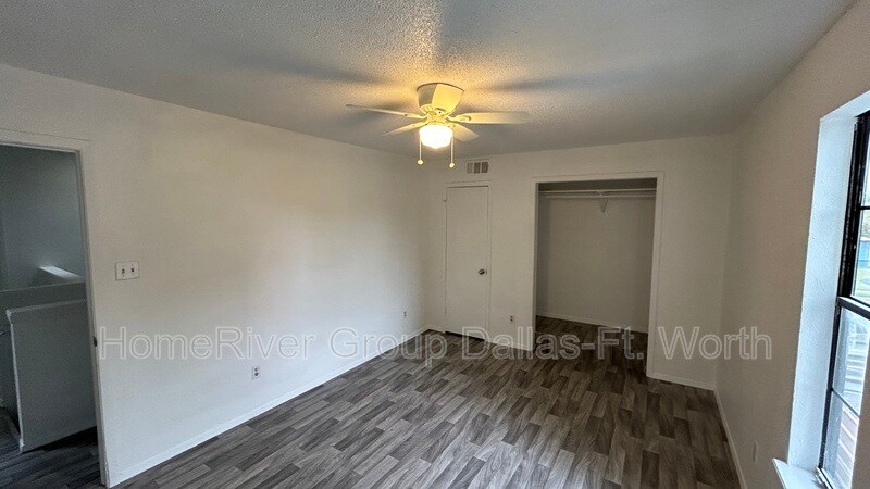 Building Photo - 4847 Haas Dr