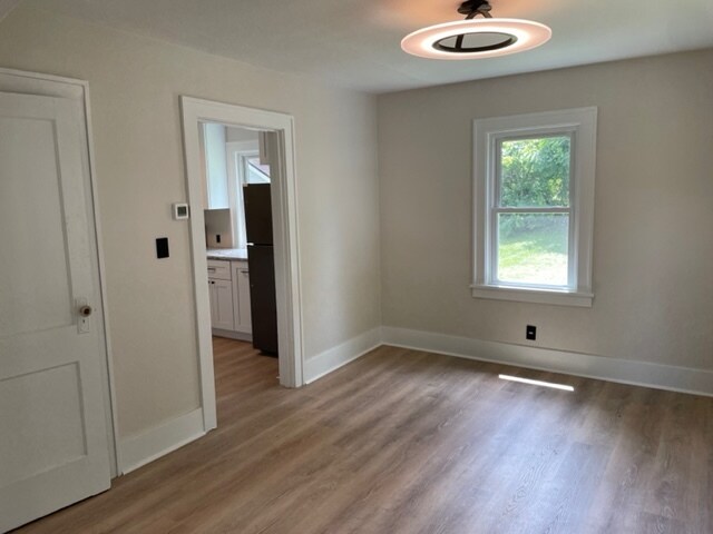 Building Photo - 815 South Ave