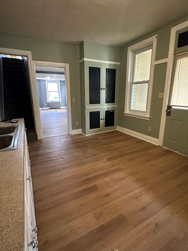 Building Photo - 3 bedroom home in Palmyra