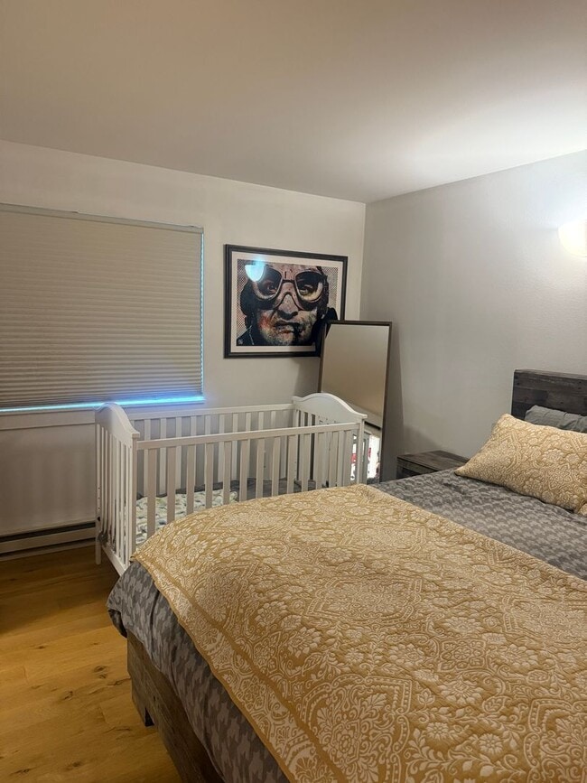 Building Photo - Ground Level Ponds Studio - Partially Furnished Unit