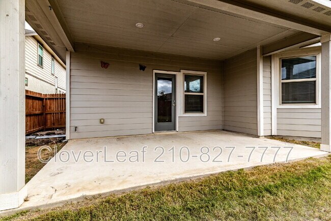 Building Photo - 12926 Mayowa St