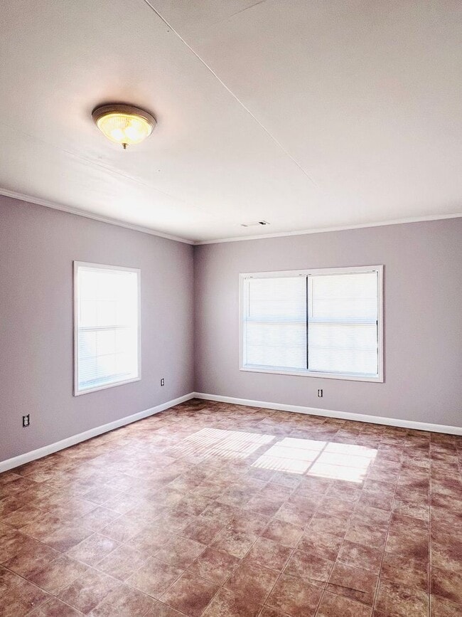 Building Photo - 4 bed, 3 bath home in Opelika!