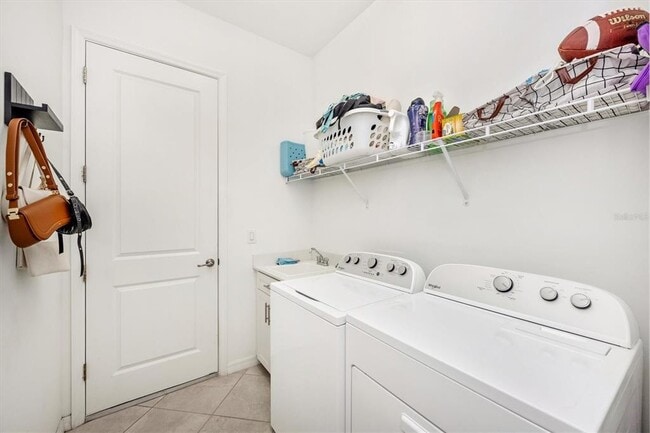 Building Photo - 17380 Jadestone Ct