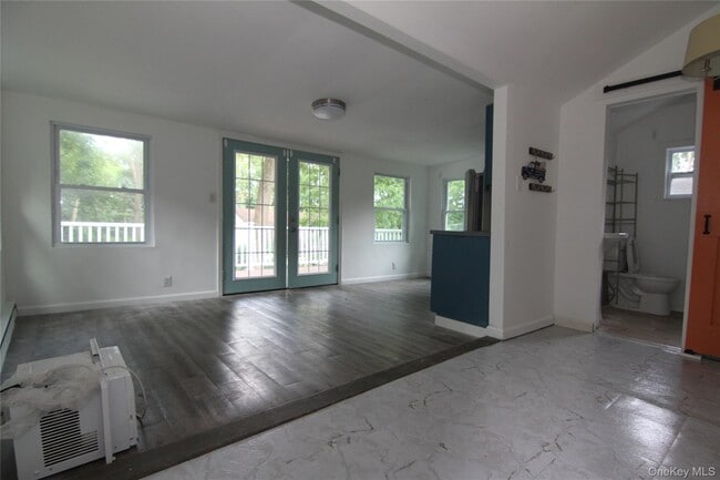 Building Photo - 71 Miller Rd