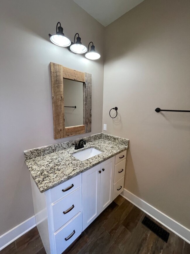 Building Photo - Murfreesboro / Rockvale Country Home 23 pl...