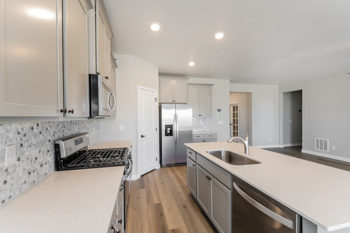 Building Photo - 9452 Truckee Ct