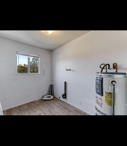Building Photo - 3930 Laredo St