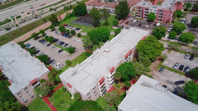 Building Photo - 8411 NW 8th St