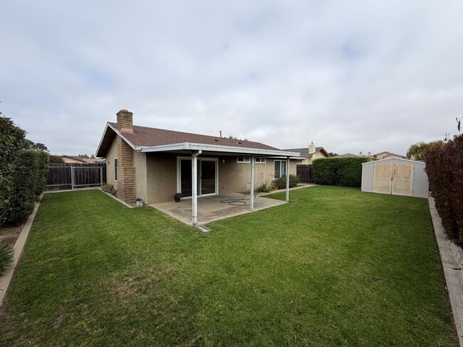 Building Photo - 1310 Lesley Ct