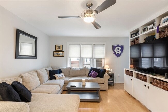 Building Photo - 63 Bolton St