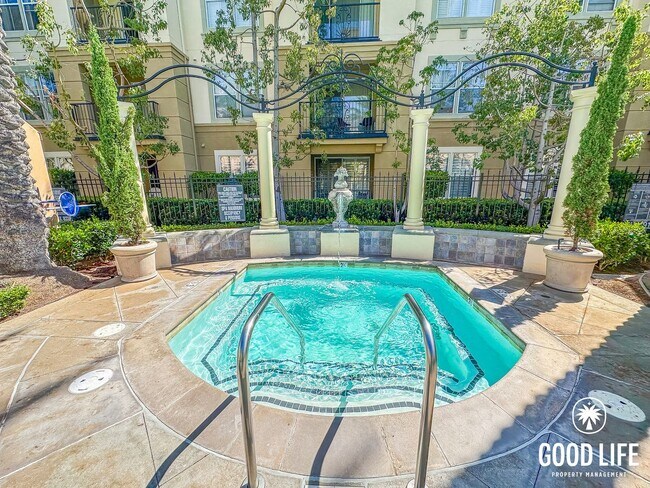 Building Photo - OC: Spacious 2BD/2.5BA Condo in Irvine with Resort-Style Amenities, Private Balcony & In-Unit Lau...