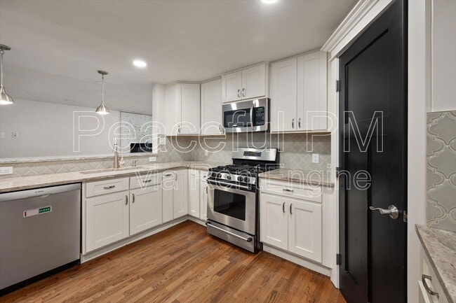 Building Photo - 1380 E 330 S