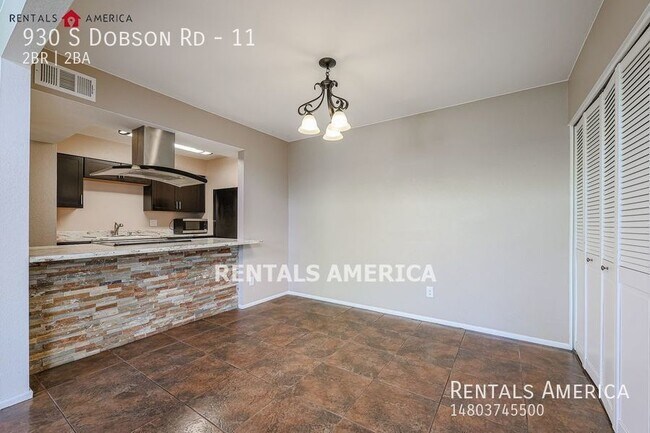 Building Photo - Single Level Condo in Gorgeous Bridgewood ...