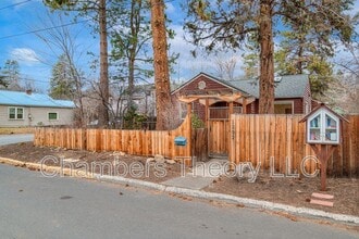 Building Photo - 1252 NW Milwaukee Ave