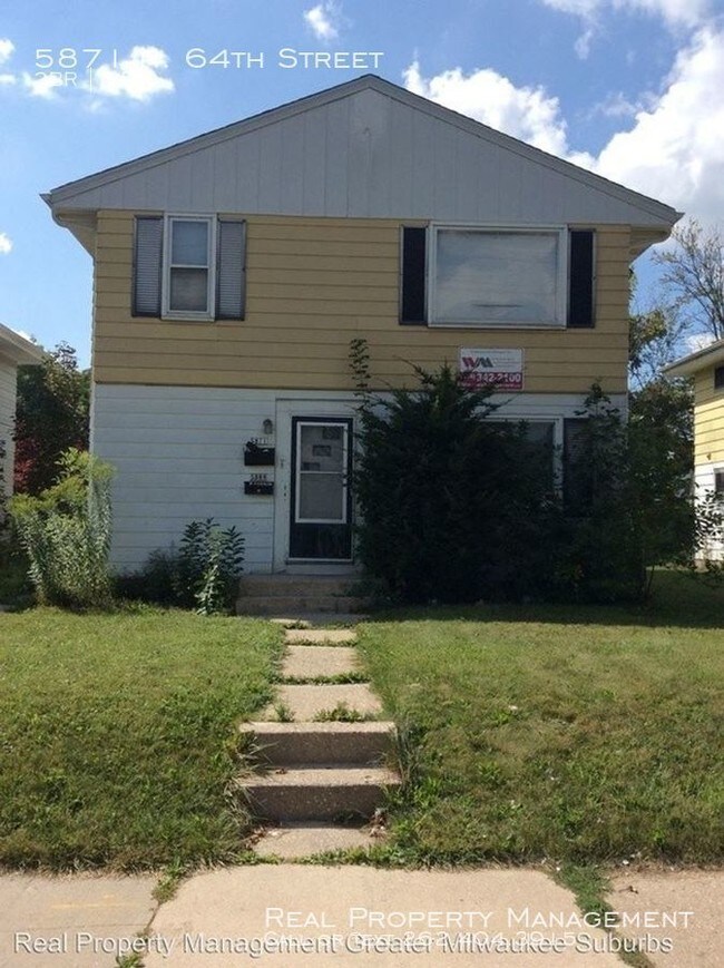 Primary Photo - 3 Bedroom Upper Duplex