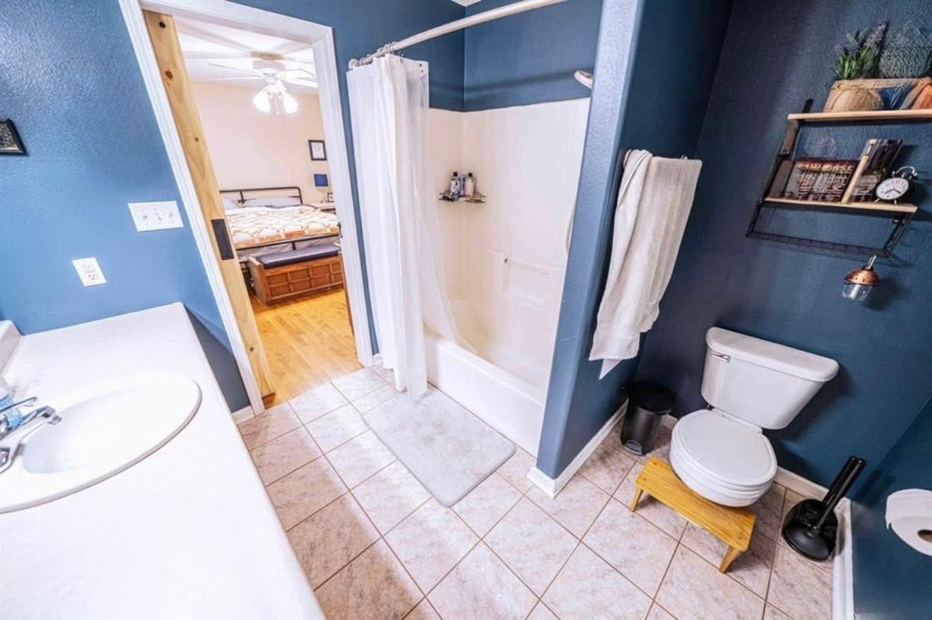 Building Photo - 120 Edgewood Rd