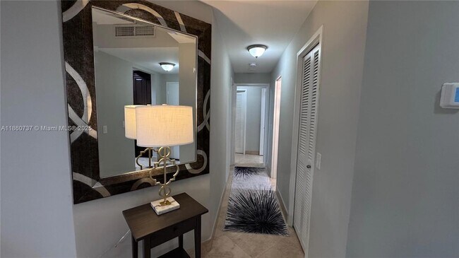 Building Photo - 3505 S Ocean Dr