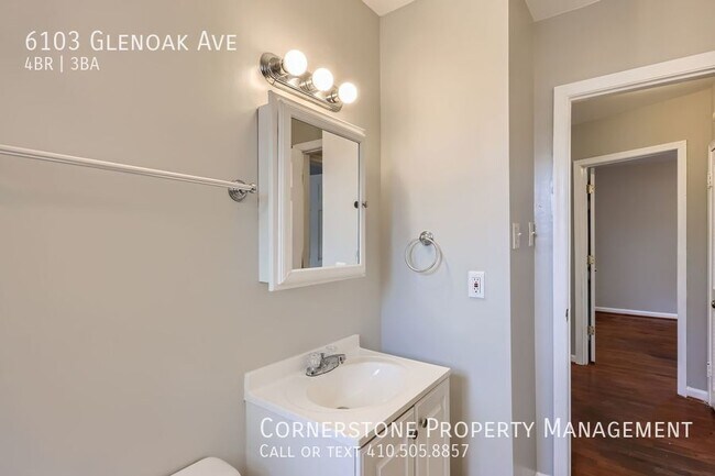 Building Photo - 6103 Glenoak Ave