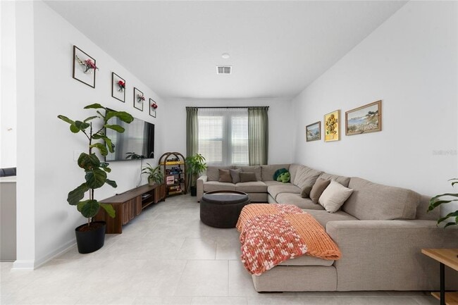 Building Photo - 4132 Jespersen St