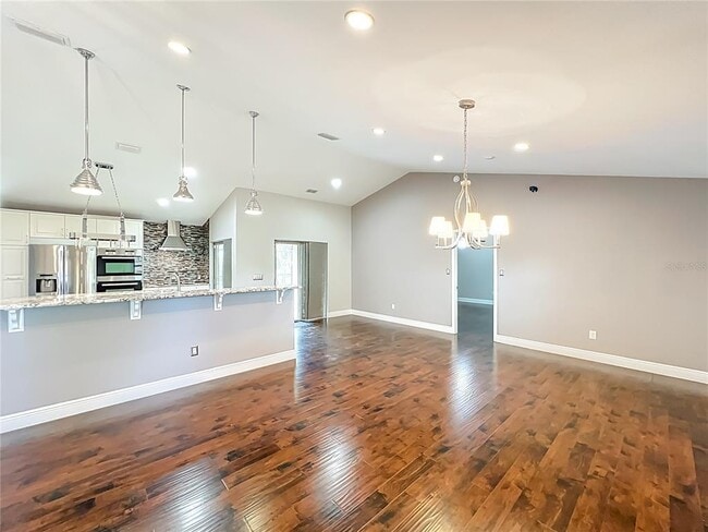 Building Photo - 9134 Sabal Palm Cir
