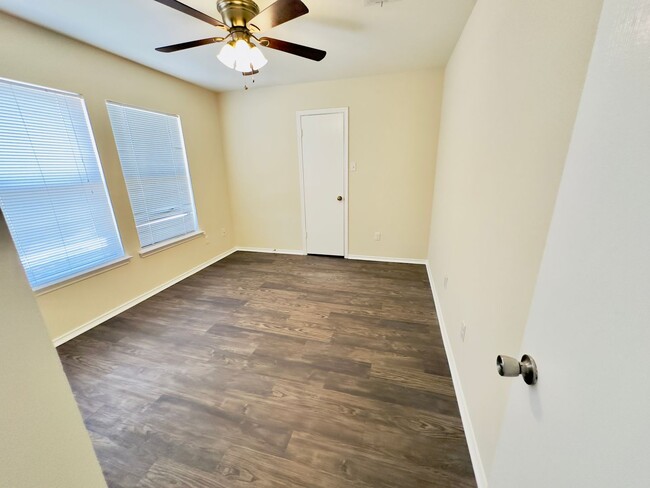 Building Photo - Spacious 4-Bedroom Home in Westwood – Leander ISD!